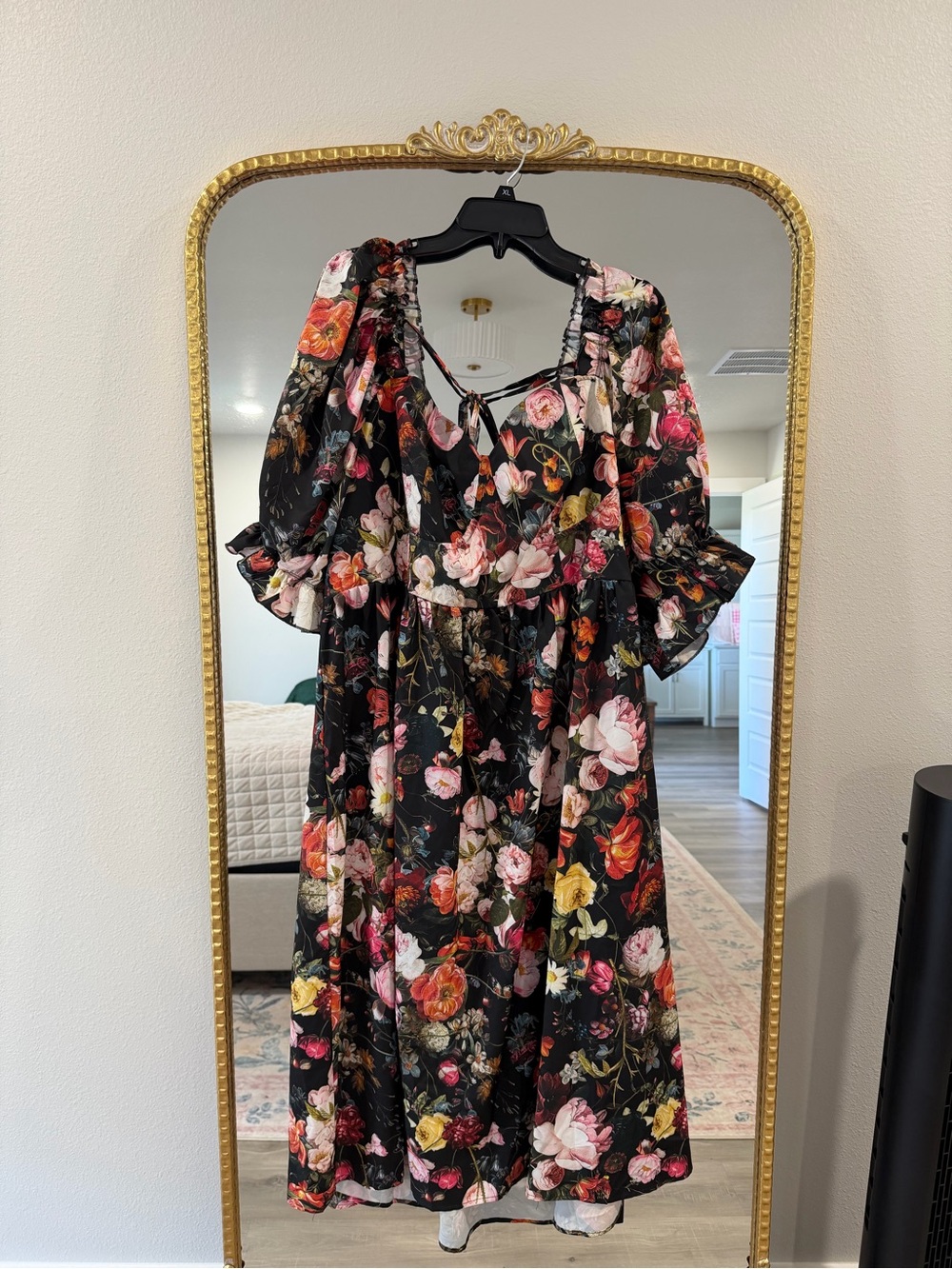 SHEIN Floral Black Puff-Sleeve Dress - Romantic Garden Print